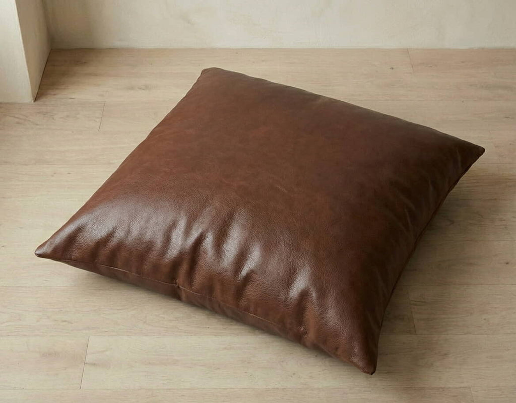 Visualizza l'immagine a schermo intero Cuscino da pavimento in pelle su misura
