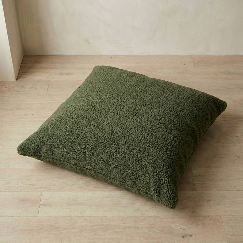 Cuscino decorativo su misura in bouclé